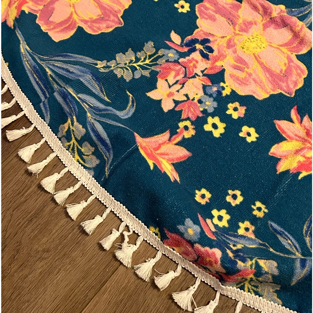 ADORE ME round Beach Towel NEW